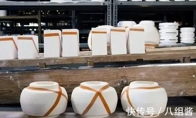 成為一名陶瓷設(shè)計(jì)師需要具備哪些基本技能?