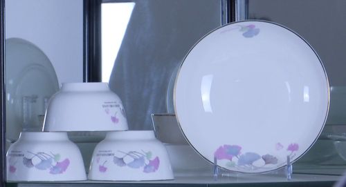 新型電商助力發(fā)展 推動(dòng)傳統(tǒng)產(chǎn)業(yè)升級(jí)