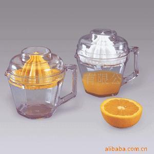 家居日用品;塑制品;家紡;五金;玻璃器皿;陶瓷制品;金屬制品;皮革制品;木竹藤棕制品;針紡織品;電工器材;家用_家用塑料制品 保溫容器 _中國 上海 上海市 嘉定區(qū)南翔鎮(zhèn)嘉美路2020號D4-D5_上海昱興塑料制品_