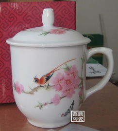 供應(yīng)粉彩花鳥茶杯,手工貼花陶瓷茶杯 高新區(qū)鑫騰陶瓷經(jīng)營部 陶瓷工藝品,陶瓷日用品